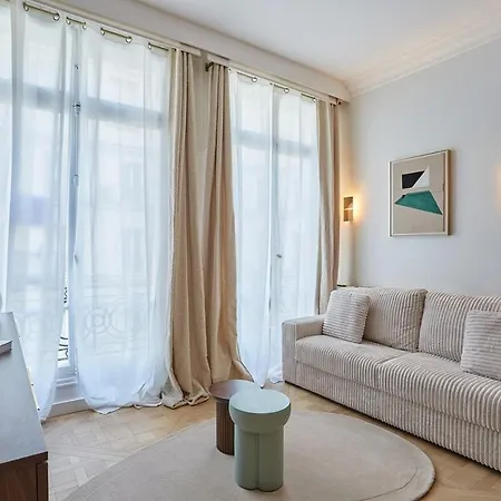 On The Champs Elysees Apartamento *